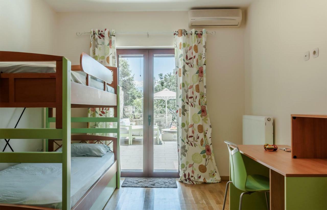 Bliss House Villa Плака Екстер'єр фото